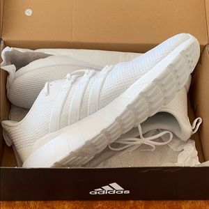 Size 12 Adidas men’s shoes